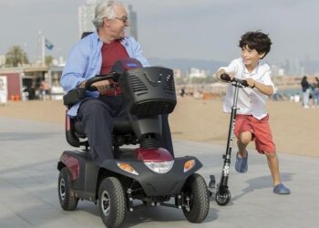 Rent a Mobility Scooter in Siesta Key – Enjoy an Accessible Beach Vacation